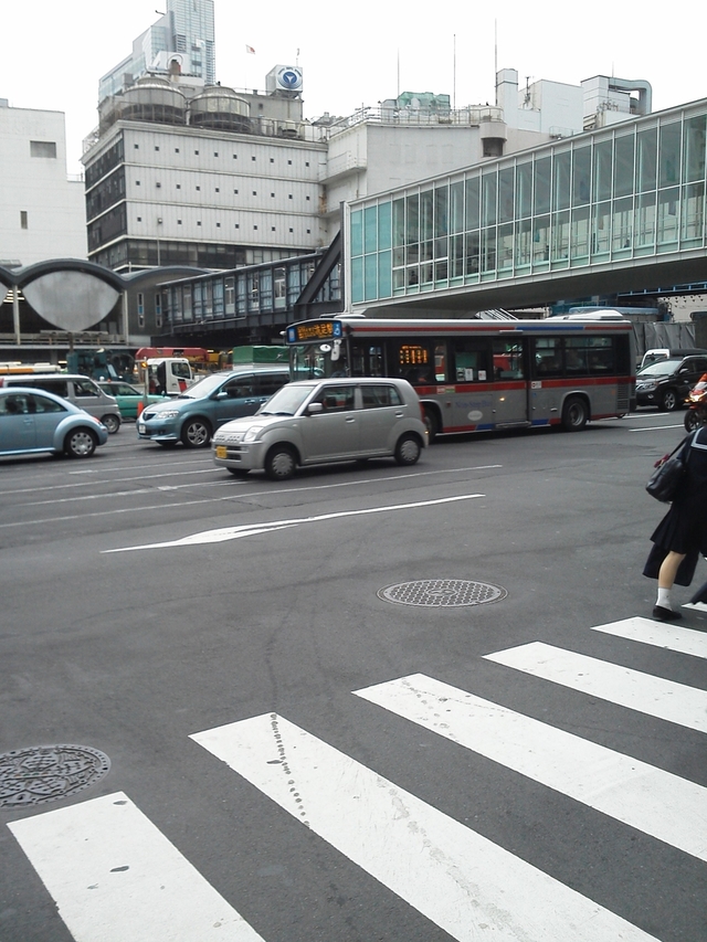 渋谷駅東口