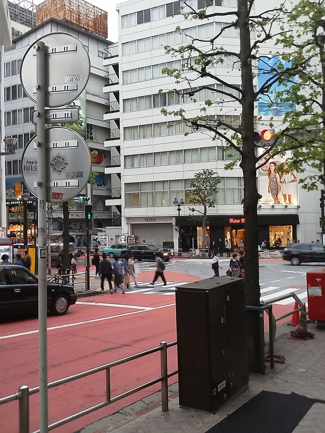 渋谷 神南郵便局前の交差点